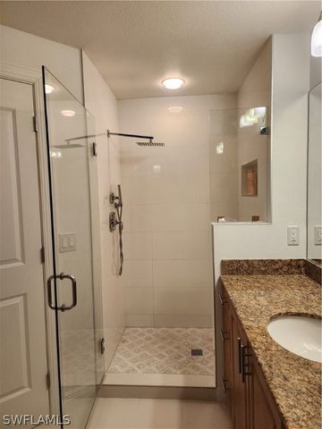 2825 Palm Beach BLVD 416, Fort Myers, FL 33916