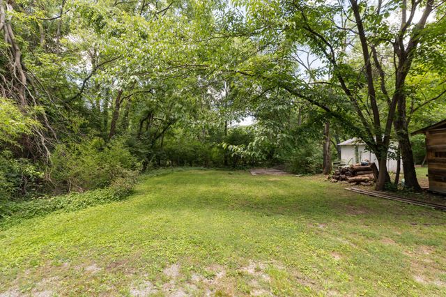 2740 Jones Ave, Nashville, TN 37207