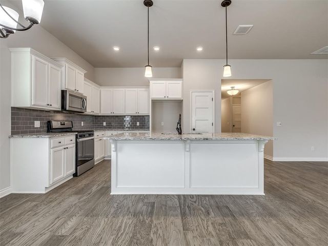 2909 Blue Fish Road, Norman, OK 73069