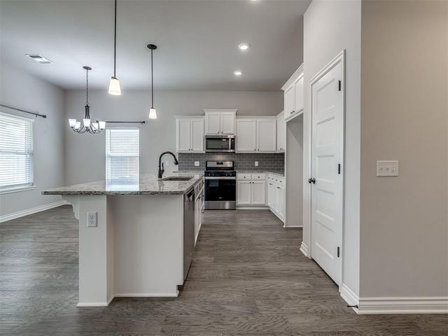 2909 Blue Fish Road, Norman, OK 73069