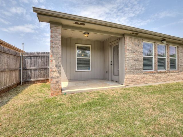 2909 Blue Fish Road, Norman, OK 73069