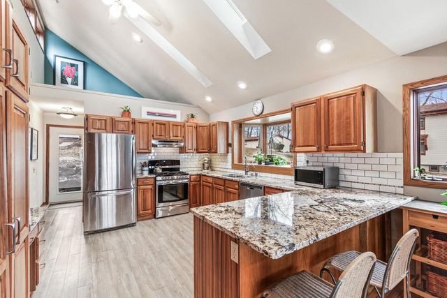 2350 County Road AB, Mcfarland, WI 53558