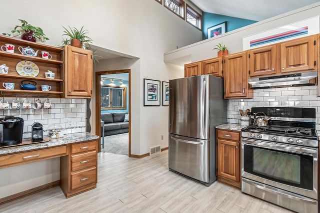 2350 County Road AB, Mcfarland, WI 53558