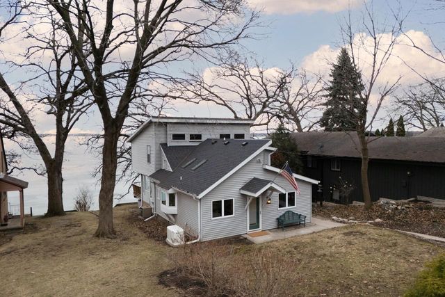 2350 County Road AB, Mcfarland, WI 53558