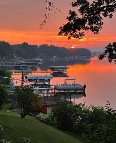 2350 County Road AB, Mcfarland, WI 53558