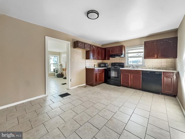 507 N 2ND ST, Millville, NJ 08332