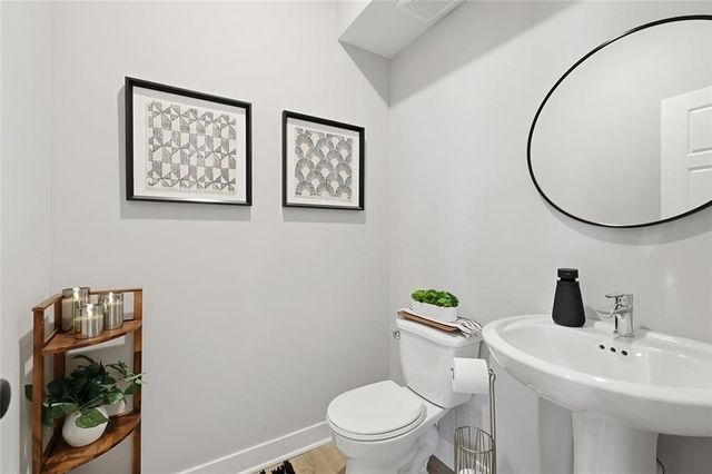 4723 Brentwood Avenue, Kansas City, MO 64136