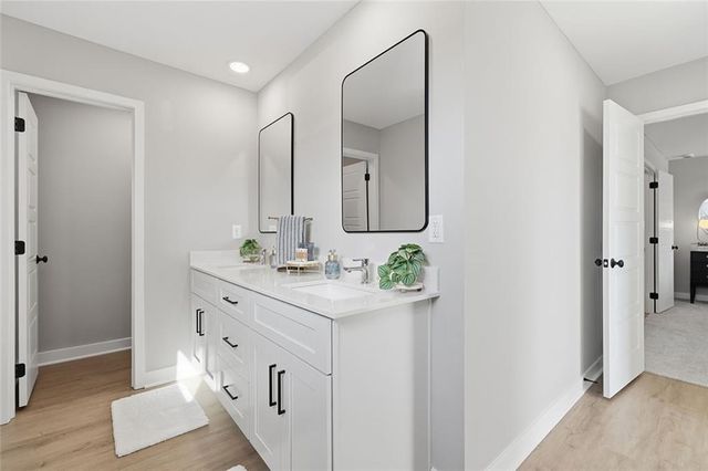 4723 Brentwood Avenue, Kansas City, MO 64136