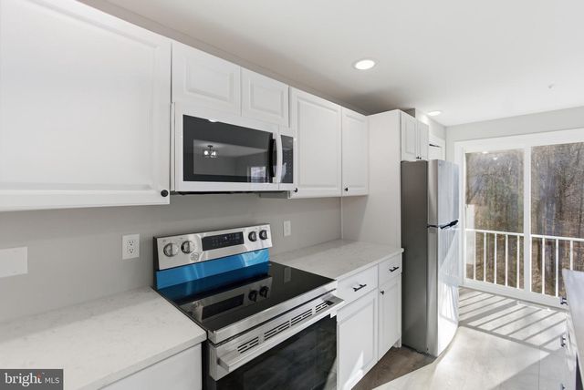 1606 DEEP GORGE CT, Oxon Hill, MD 20745