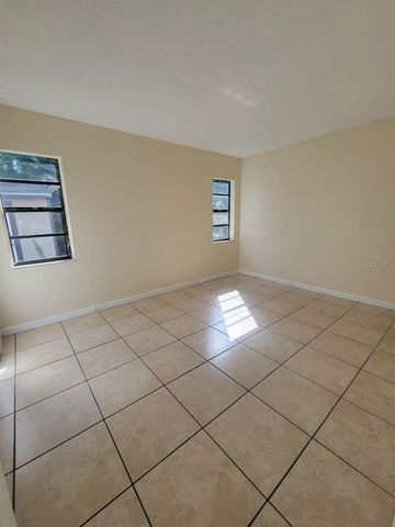 8429 CAMDEN STREET B, Tampa, FL 33614