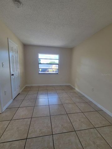 8429 CAMDEN STREET B, Tampa, FL 33614