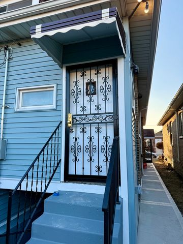 7945 S Perry Avenue, Chicago, IL 60620