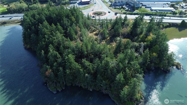 7701 NHN State Route 20, Anacortes, WA 98221