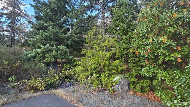 7701 NHN State Route 20, Anacortes, WA 98221