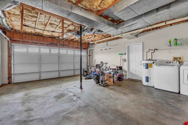 1116 Gunpoint Dr, Clarksville, TN 37042