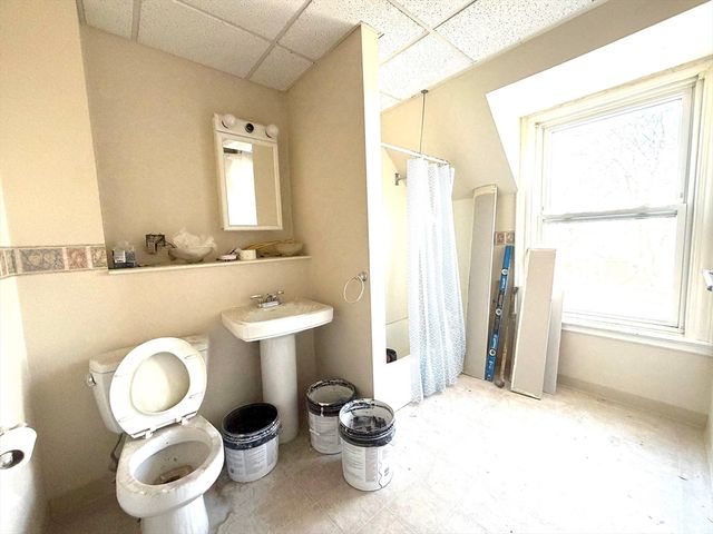 212 Bradstreet 0, Revere, MA 02151