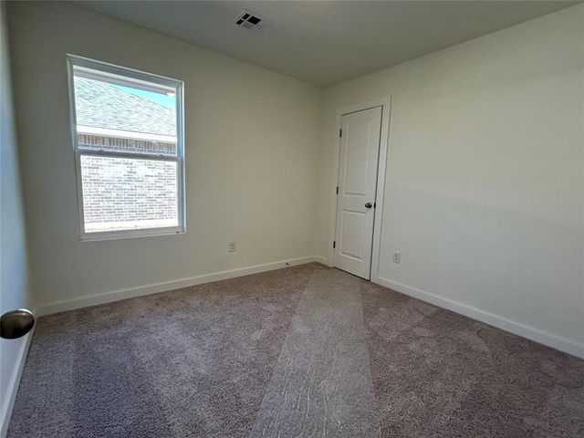 3128 Pennington Street, Harrah, OK 73045