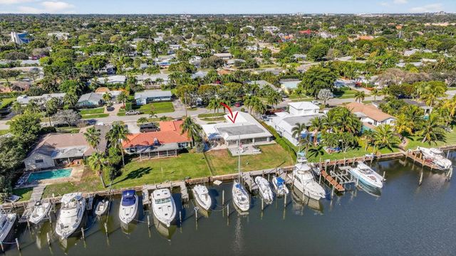 752 Lagoon Drive, North Palm Beach, FL 33408