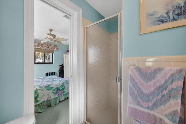 752 Lagoon Drive, North Palm Beach, FL 33408