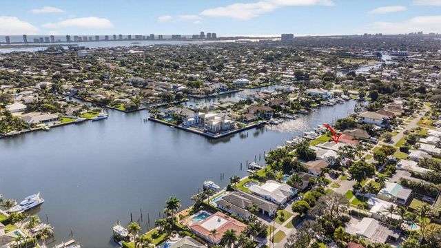 752 Lagoon Drive, North Palm Beach, FL 33408