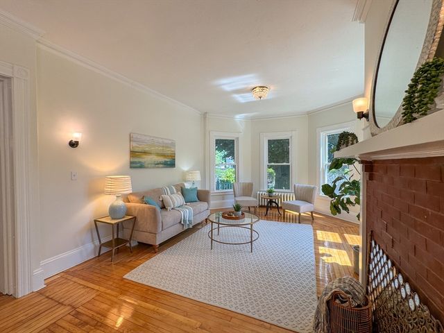 187 Humphrey St, Marblehead, MA 01945