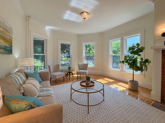 187 Humphrey St, Marblehead, MA 01945