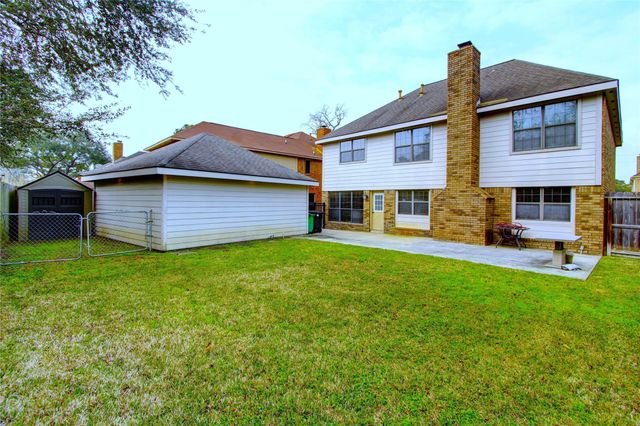 6002 Thom Road, Humble, TX 77346