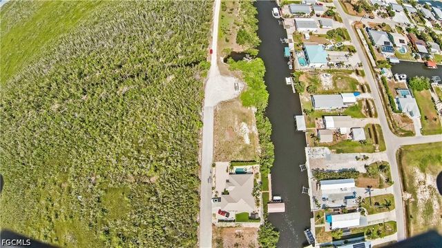 2807 Cussell DR, St James City, FL 33956