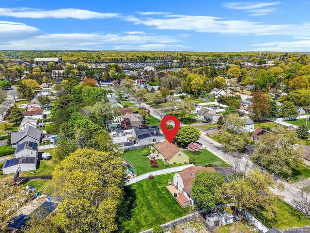 88 Matsunaye Drive, Medford, NY 11763