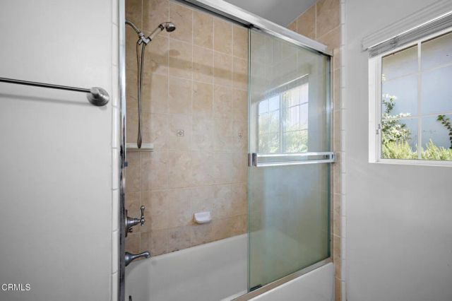 1715 La Barranca Road, La Canada Flintridge, CA 91011