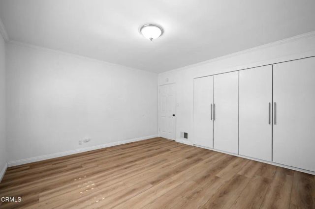 1715 La Barranca Road, La Canada Flintridge, CA 91011