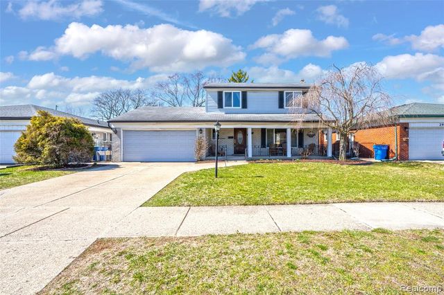 29243 Lloyd Drive, Warren, MI 48092