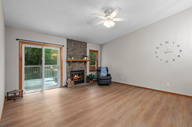 7291 Bren Lane, Eden Prairie, MN 55346