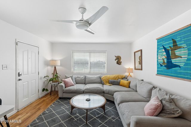 1006 E INDIANOLA Avenue, Phoenix, AZ 85014