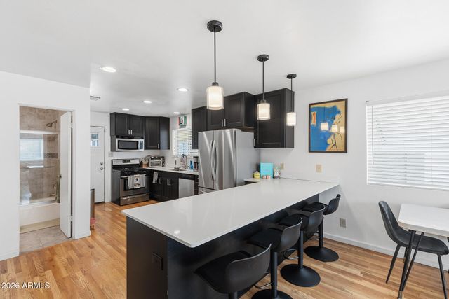 1006 E INDIANOLA Avenue, Phoenix, AZ 85014