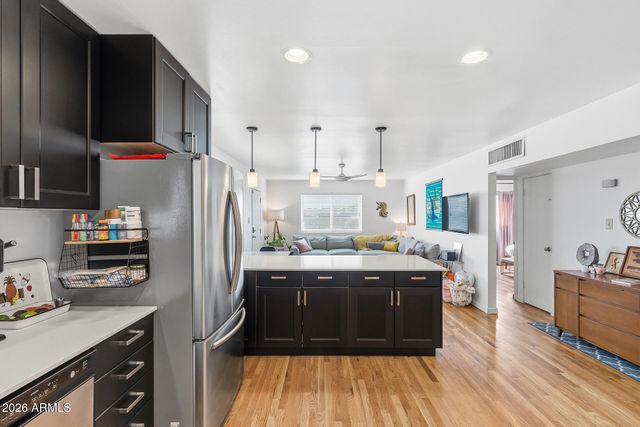 1006 E INDIANOLA Avenue, Phoenix, AZ 85014