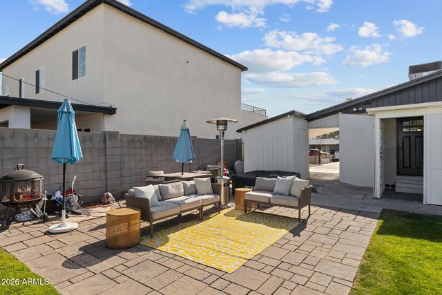 1006 E INDIANOLA Avenue, Phoenix, AZ 85014