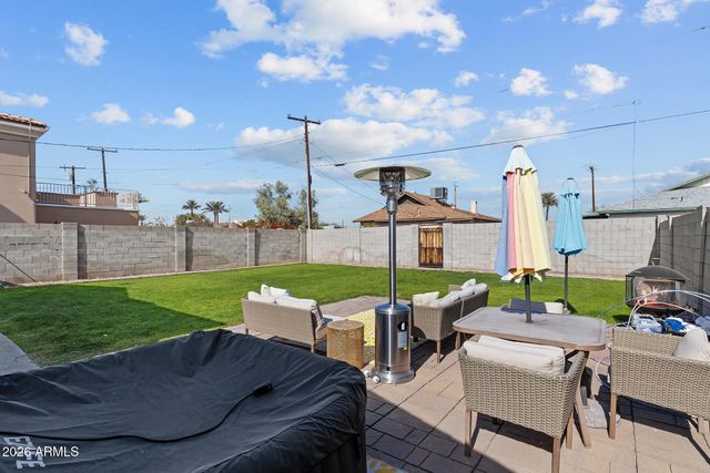 1006 E INDIANOLA Avenue, Phoenix, AZ 85014