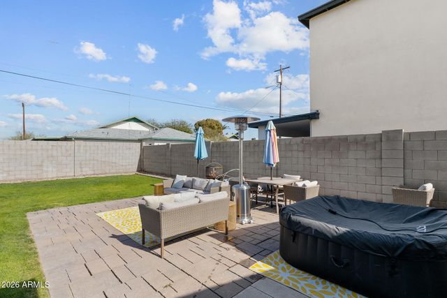 1006 E INDIANOLA Avenue, Phoenix, AZ 85014