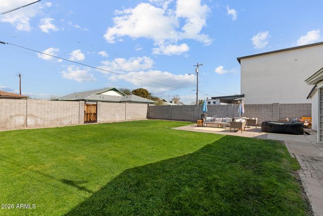 1006 E INDIANOLA Avenue, Phoenix, AZ 85014