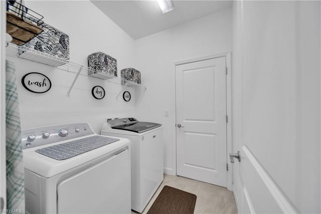 20023 HARTFORD, Estero, FL 33928