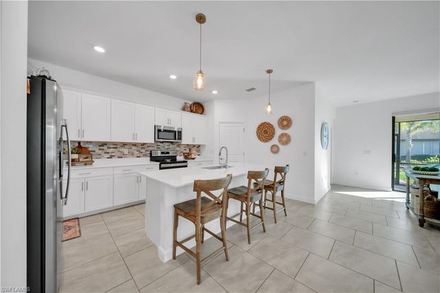 20023 HARTFORD, Estero, FL 33928