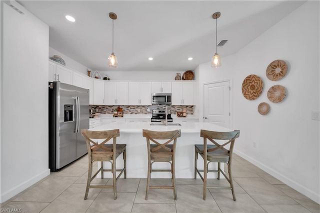 20023 HARTFORD, Estero, FL 33928