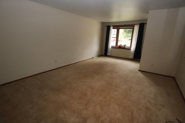 1719 N 35th STREET #B, Sheboygan, WI 53081