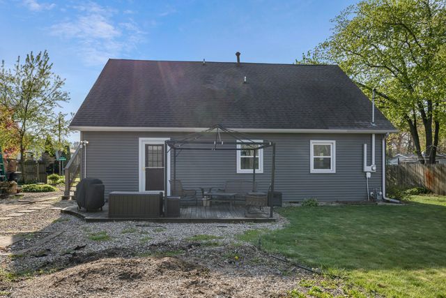 4122 Breckenridge Avenue, Michigan City, IN 46360