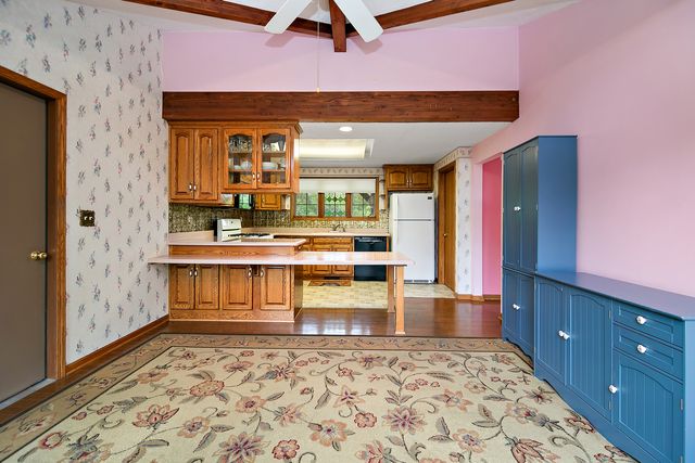 27 Birchwood Lane, St. Anne, IL 60964