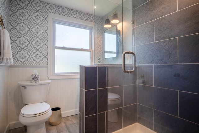 535 Converse St, Longmeadow, MA 01106