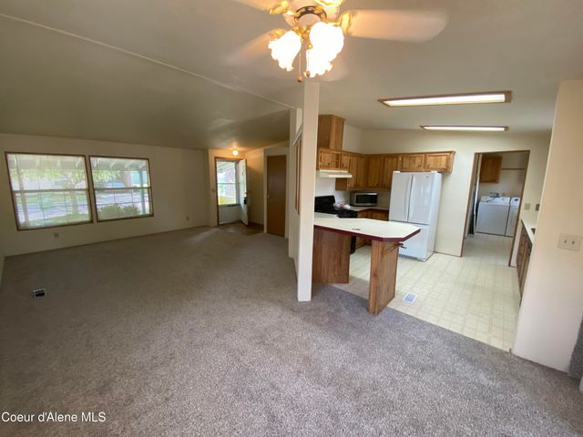 1067 W Reone RD, Coeur D'alene, ID 83815
