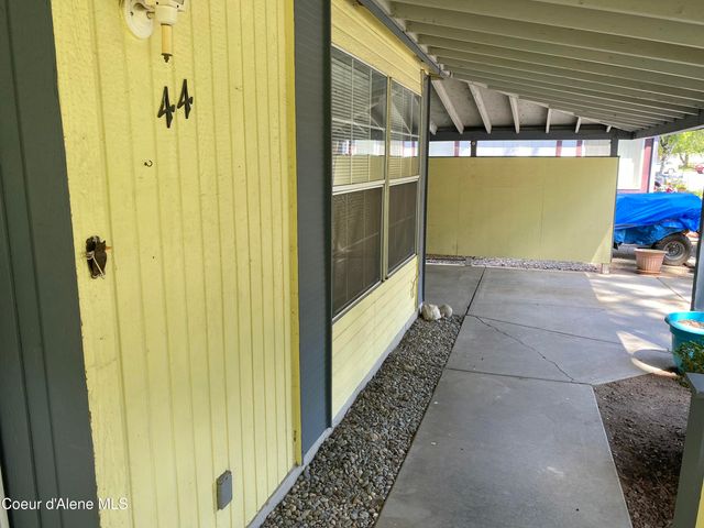 1067 W Reone RD, Coeur D'alene, ID 83815