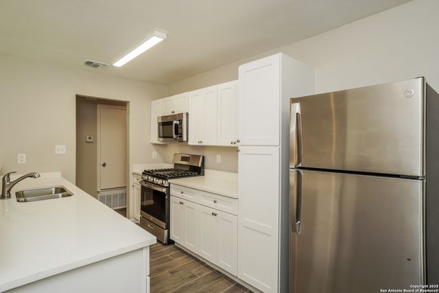 7814 Oak Forest, Live Oak, TX 78233